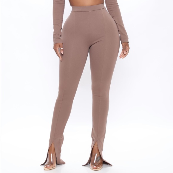 Two piece set - Picture 4 of 4